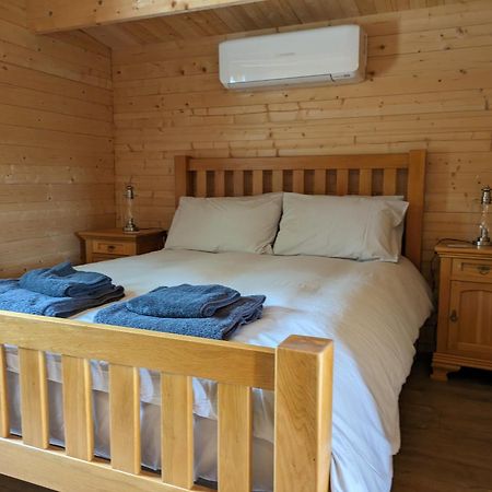 Cosy Cabin Stock Exterior foto